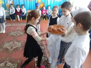 14.02.2017 Activitate extrașcolară ”Grigore Vieru – prietenul tuturor copiilor”