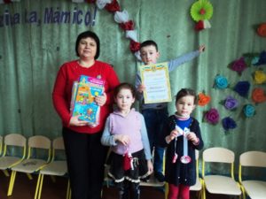 ”Mărțișor – 2017” – premierea copiilor din grupele de grădiniță pentru cele mai originale mărțișoare ale grupului. Mulțumim părinților pentru implicare !!!