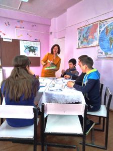 22.03. 2017 Ora publică la geografie în clasa a VII-a. Profesor: Rașcenco Snejana. Subiectul lecției: Statele şi activitatea populaţiei în Eurasia.