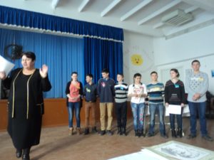 Victorină literară ”Sfătosule bunic din Humulești” s-a desfășurat la 28.02.2017. Activitatea a fost organizată de profesorul Florea Luminița și elevii clasei a IX-a.