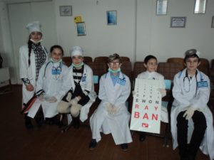 ”Importanța igienei personale” – activitate extracurriculară  realizată de elevii clasei a IV-a, îndrumați de învățătoarea Reapciuc Valentina la 21.02.2017.