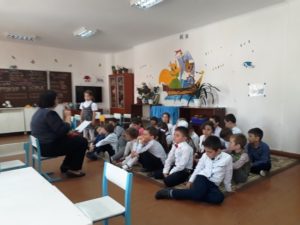 17.05.2017 Oră publică susținută de Țuțuianu Angela în grupa pregătitoare. Mai târziu vom posta și secvențe video.