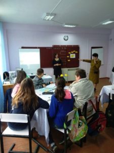 30.11.2017 Oră publică interdisciplinară, franceză+geografie în clasa a VII-a. Profesori: Rașcenco Snejana și Rusandu Tina