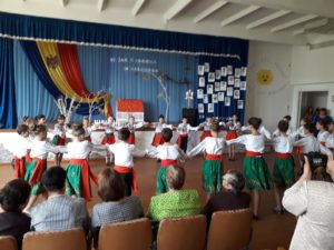 05.10.2018 Activitate extrașcolară ”De ziua ta, mărite dascăl…”