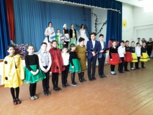 15.02.2019 Spectacol ”Greierul și furnica” – în franceză. Organizator: Rusandu Tina, prof de l. franceză.