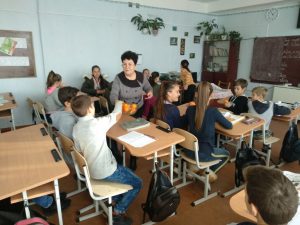 17.12.2019 Activitate transdiciplinară (Limbă franceză+biologie) în clasa a VI-a „Sănătatea este în farfuria ta”, profesori: Rusandu Tina, Tolocenco Natalia.