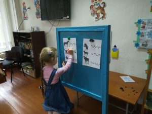Activitatea publică ,, Animale mari și mici cunoscute de pitici” grupa medie ”Buburuza”. Educător Ivasenco Marianna