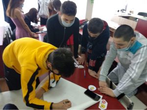 Oră publică la Dezvoltarea personală ,,Tendințele modei- daune pentru sănătatea elevilor,,cl.8. Diriginte Reapciuc Valentina.