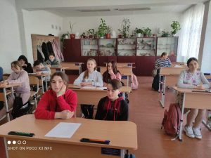 Activitate interdisciplinară: Limba franceză + Educație pentru societate; Profesori: Rusandu Tina + Alexandrova Ludmila; Subiectul: „Fără drepturile sale, omul nu este liber”.  Clasa: a 7-a; data: 6 aprilie