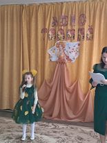 Iată că a și ajuns timpul să-și eie rămas bun de la Zâna Toamnă copiii din trapta preșcolară desfășurând o activitate de suflet extracurriculară  literar – artistică în cadrul căreia au avut posibilitatea să participe toate grupele din instituție. Serbarea a avut loc la data de 25.11.22 organizatori au fost: Fazlî Aliona, educator și Nesterenco Valentina – conducător muzical. Copiii, la rândul lor, au avut parte de o sărbătoare plăcută și mult așteptată!