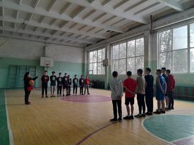 În ziua de 14.02.23 a mai avut loc în cadrul instituției o competiție sportivă la baschet între elevii gimnaziului și elevii din Liceul Teoretic ”Luceafărul din or. Vulcănești” organizator fiind Sizova Tatiana, profesor de educație fizică.