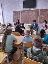 ”Ziua națională a lecturii” – desfășurată de către elevii gimnaziului la data de 14.02.23, în memoria lui Grigore Vieru – port al copiilor,  iar organizată această activitate de suflet a fost  de către Pikul Vera, bibliotecara instituției.