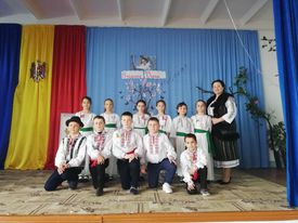 În memoria marelui poet Grigore Vieru, s-a desfășurat la data de 28.02.2023 activitatea extracurriculară ”Grigore Vieru – copil printre poeți și poet printre copii”   cu participarea elevilor din clasa a II-a  și organizată și desfășurată de către Rașcenco Angela, învățătoare.