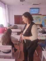 În aceeași zi de primăvară  – 01.03.2023, s-a desfășurat lecția publică de geografie în clasa VI-a cu subiectul: ”Populația, harta politică a Americii de Sud” – responsabil Rașcenco Snejana, profesor.