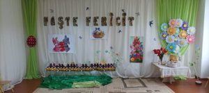 În preajma sărbătorilor de Paști, grupa medie ”Fluturași” în frunte cu educatoarea Todorov Laura au desfășurat o activitate extracurriculară de suflet și de promovarea valorilor și a obiceiurile tradiționale.